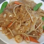 Best N50. 干炒虾河粉 Pan-Fried Shrimp Flat Rice Noodle in Milford, CT